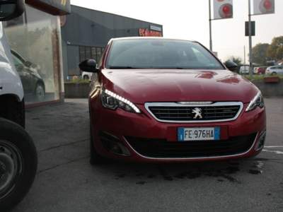 Peugeot 308 BlueHDi 120 S&S GT Line grandinata Rosso usata Castelnuovo Rangone