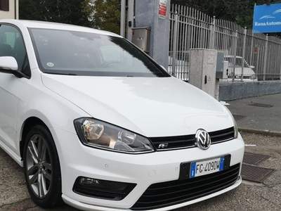 Volkswagen Golf 1.6TDI DSG 3p. Sport Edition RLine BMT Bianco usata Corbetta
