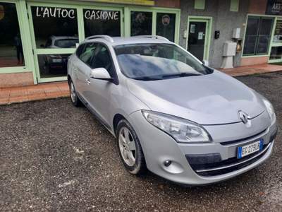 Renault Mégane Mégane 1.5 dCi 110CV SporTour Attractive Argento usata San Prospero