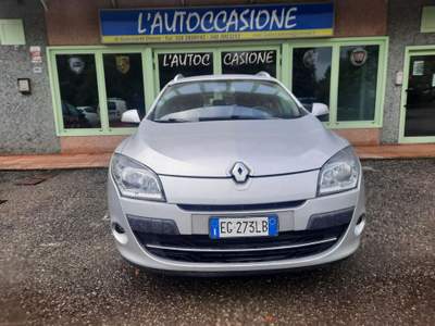 Renault Mégane Mégane 1.5 dCi 110CV SporTour Attractive Argento usata San Prospero