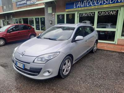 Renault Mégane Mégane 1.5 dCi 110CV SporTour Attractive Argento usata San Prospero