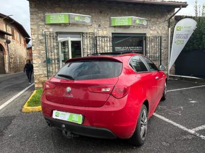 Alfa Romeo Giulietta 1.6 JTDm-2 105 CV Exclusive Rosso usata RODENGO SAIANO