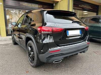 Mercedes-Benz GLA e Plug-in hybrid Automatic Premium Nero usata Cantù