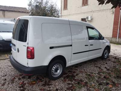 Volkswagen Caddy 1.4 TGI Furgone Business Maxi Bianco usata Ferrara