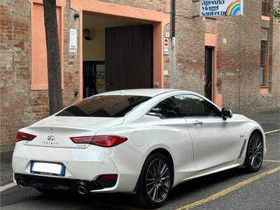 Infiniti Q60 3.0 Turbo CA AWD S Sport Tech Bianco usata Imola