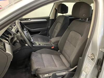 Volkswagen Passat Variant 2.0 TDI DSG BlueMotion Tech. Argento usata Leini