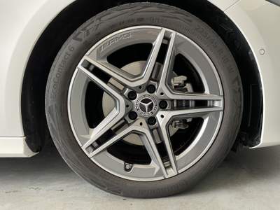 Mercedes-Benz Classe A A 180 Automatic Premium AMG Line Bianco usata Leini