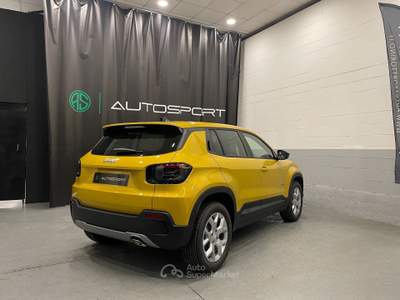 Jeep Avenger 1.2 Turbo Altitude Bianco usata Leini
