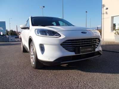 Ford Kuga 2.0 EcoBlue Hybrid 150 CV 2WD Titanium Business Bianco usata SAN VENDEMIANO