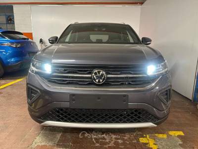 Volkswagen T-Cross 1.0 TSI 115cv R-Line Grigio usata Torino