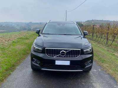Volvo XC40 T4 Recharge Plug-in Hybrid Inscription Nero usata Moncalvo