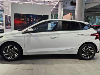 Hyundai i20 i20 1.0 MT Connectline 100CV NAVI Bianco usata Milano