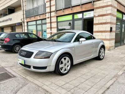 Audi TT Coupé 1.8 T 20V 179 CV cat - ISCRITTA ASI !! Argento usata Ancona