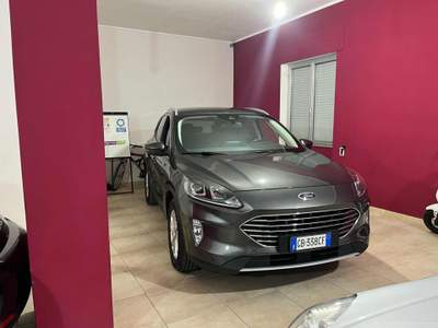 Ford Kuga 1.5 EcoBlue 120 CV 2WD Titanium Grigio usata Grottaglie