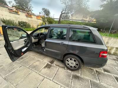 Fiat Stilo Vendo Fiat stilo con turbina o manicotto da sostituire Nero usata Atessa