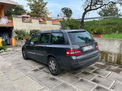 Fiat Stilo Vendo Fiat stilo con turbina o manicotto da sostituire Nero usata Atessa