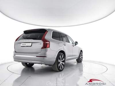 Volvo XC90 B5 AWD Mild hybrid Diesel Ultimate Bright 7 Sedili Argento usata Corciano