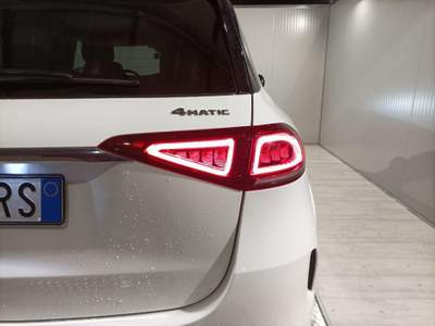 Mercedes-Benz GLE de 4Matic Plug-in hybrid Premium Bianco usata Magenta