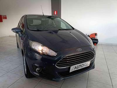 Ford Fiesta 1.2 60CV 5 porte Neopatentati Grigio usata Mondolfo