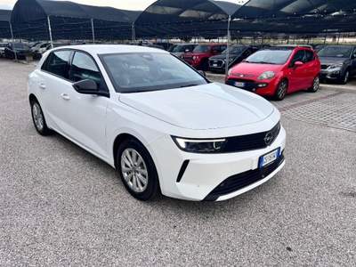 Opel Astra 1.2 Turbo 110 CV Edition Bianco usata Pieve di Soligo