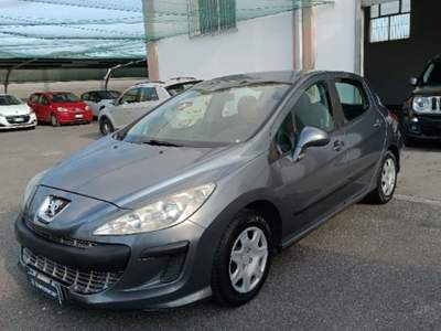 Peugeot 308 1.6 HDi 90CV 5p. Premium Grigio usata Augusta