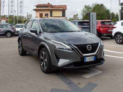 Nissan Qashqai MHEV 140 CV Premiere Edition Grigio usata Fondi