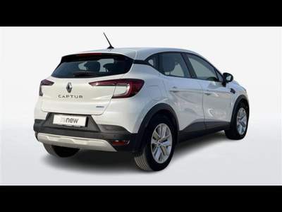 Renault Captur 1.6 E-Tech hybrid Zen 145cv auto Bianco usata Lecce