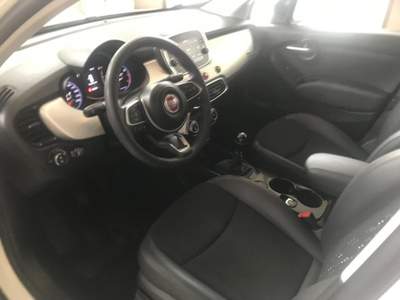 Fiat 500X 1.0 T3 120 CV Connect Bianco usata Nicosia