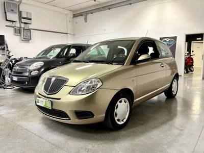 Lancia Ypsilon 1.2 Argento - OK NEOPATENTATI - TAGLIANDATA Oro usata Ancona