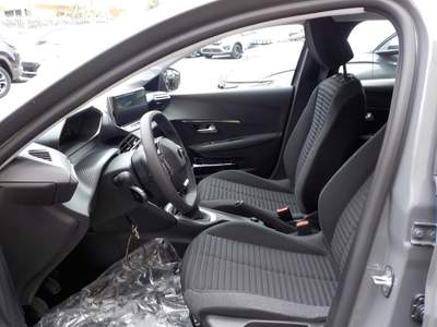 Peugeot 208 1.2 PureTech 100CV Style usata TORRE DEL GRECO