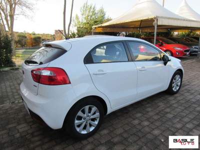 Kia Rio 1.1 CRDi 5p. Active Bianco usata Oppido Lucano