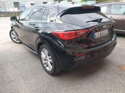 Infiniti Q30 1.5  CDI 109 CV Premium - Neopatentati Nero usata Cava Manara
