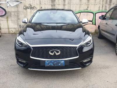 Infiniti Q30 1.5  CDI 109 CV Premium - Neopatentati Nero usata Cava Manara
