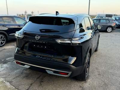 Nissan Qashqai MHEV 140 CV Nero usata ALBAIRATE