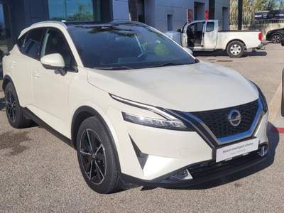 Nissan Qashqai MHEV 158 CV Xtronic 4WD Tekna Bianco usata Monte di Procida