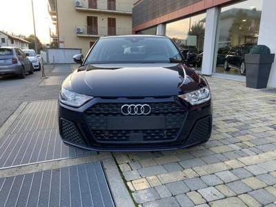 Audi A1 SPB 25 TFSI APP CONN-CRUIS-PDC POST-15" Blu/Azzurro usata Alba
