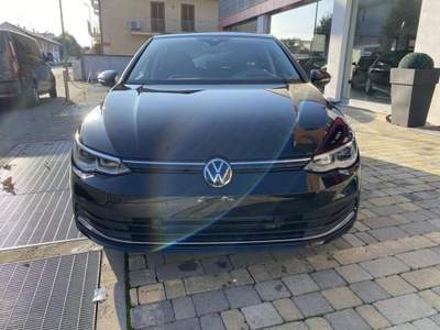 Volkswagen Golf 2.0 TDI 150 CV DSG SCR Move NAVI-LED-TETTO-CAM Nero usata Alba