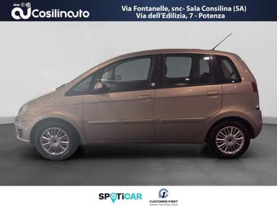 Lancia Musa 1.4 Argento Ecochic GPL Oro usata Sala Consilina