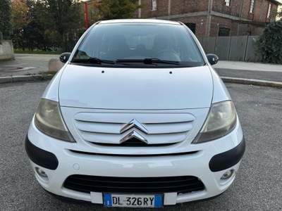 Citroen C3 1.1 airdream Perfect Techno neopatentati Bianco usata Torino
