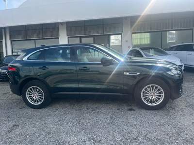 Jaguar F-Pace 2.0 D 180 CV aut. Verde usata Coriano