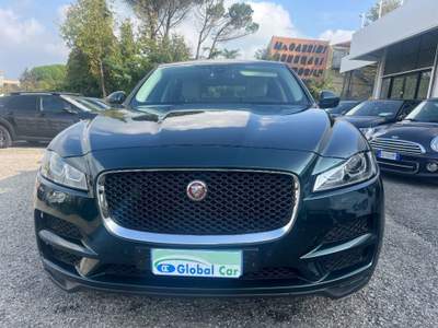 Jaguar F-Pace 2.0 D 180 CV aut. Verde usata Coriano