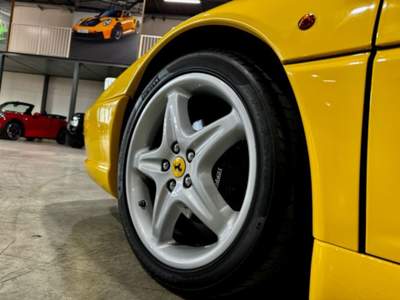Ferrari F355 SPIDER GIALLA FULL SERVICE ASI Giallo usata San Paolo d'Argon