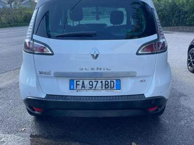 Renault Scénic Scénic XMod 1.5 dCi 110CV EDC Energy Bianco usata AGROPOLI