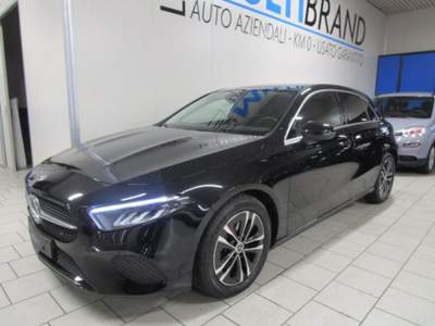 Mercedes-Benz Classe A d Automatic Progressive Advanced  Navi Led Nero usata Piacenza