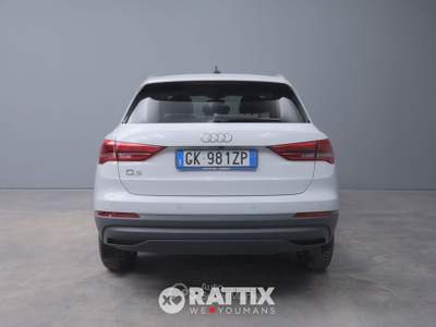 Audi Q3 q3 45 1.4 tfsi e business s-tronic Bianco usata Barzago