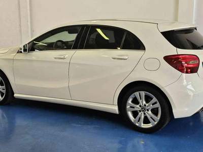 Mercedes-Benz Classe A d SPORT NAVI-PELLE-PDC-OKneopatentati Bianco usata VIZZOLO PREDABISSI