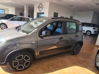 Fiat Panda 1.0 firefly hybrid City Life s&s 70cv usata Siderno