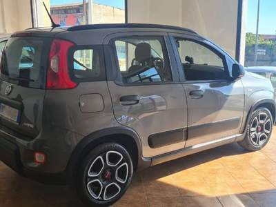 Fiat Panda 1.0 firefly hybrid City Life s&s 70cv usata Siderno