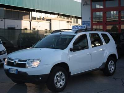 Dacia Duster 1.6 110CV 4x2 Laureate GPL!!!!! Bianco usata Castelnuovo Rangone