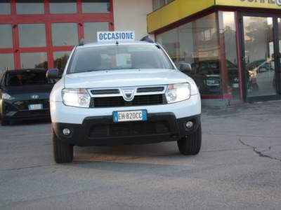 Dacia Duster 1.6 110CV 4x2 Laureate GPL!!!!! Bianco usata Castelnuovo Rangone